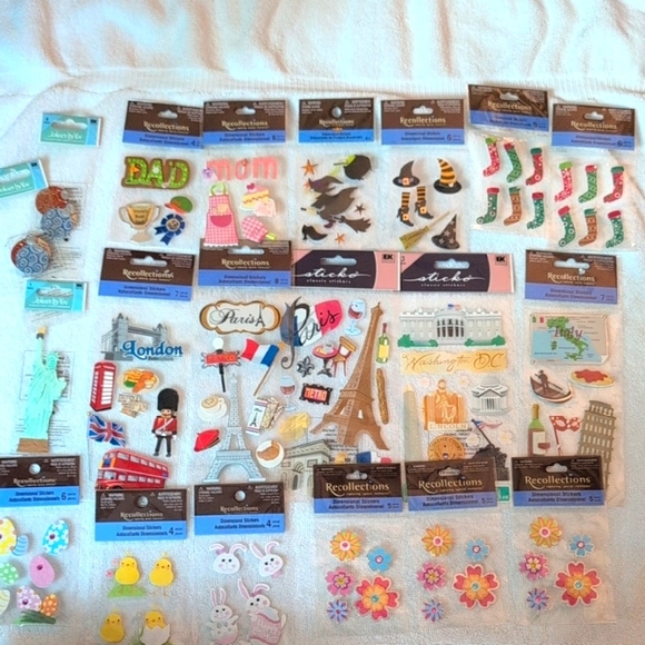 Scrapbooking Lot #5 - Picture 1 of 5